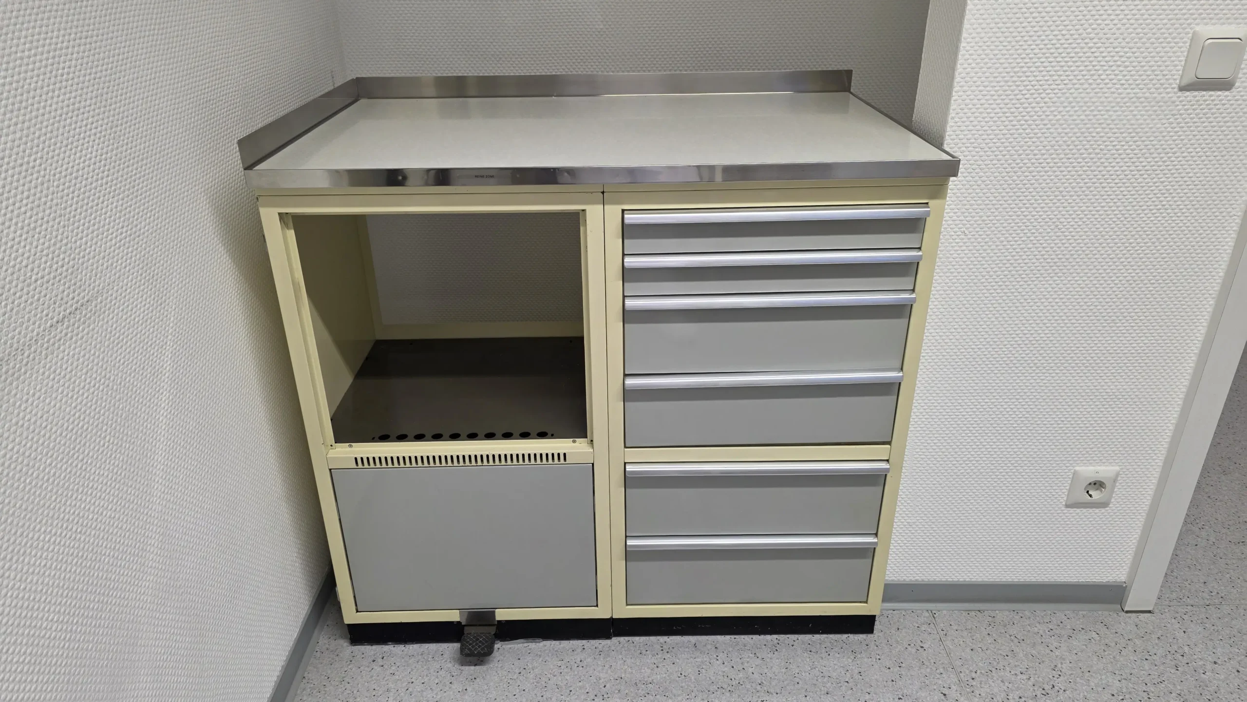 Baisch Metallschränke an Abholer günstig! | 337964