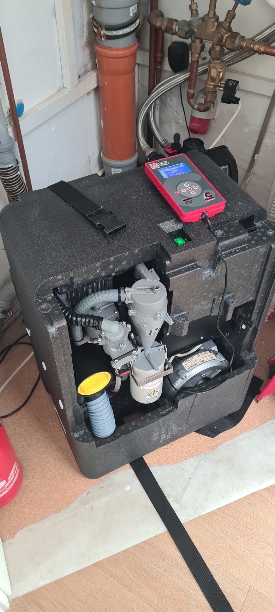 Cattani Turbo-Smart Cube Version B mit Amalgamabscheider Trocken- und Nassabsaugung Kaufdatum 05/2017 gebraucht & geprüft | 338186