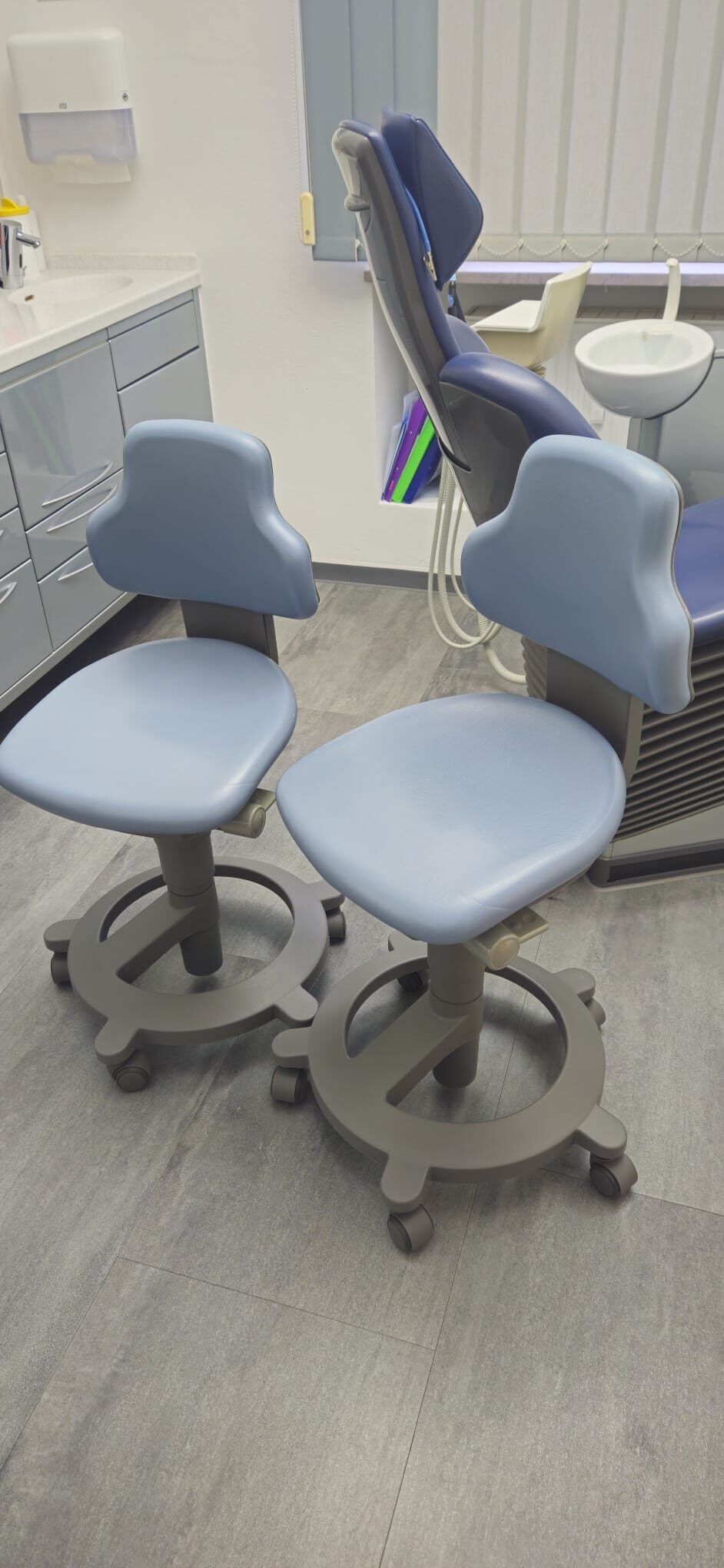 Praxisstuhl von Sirona | 339637