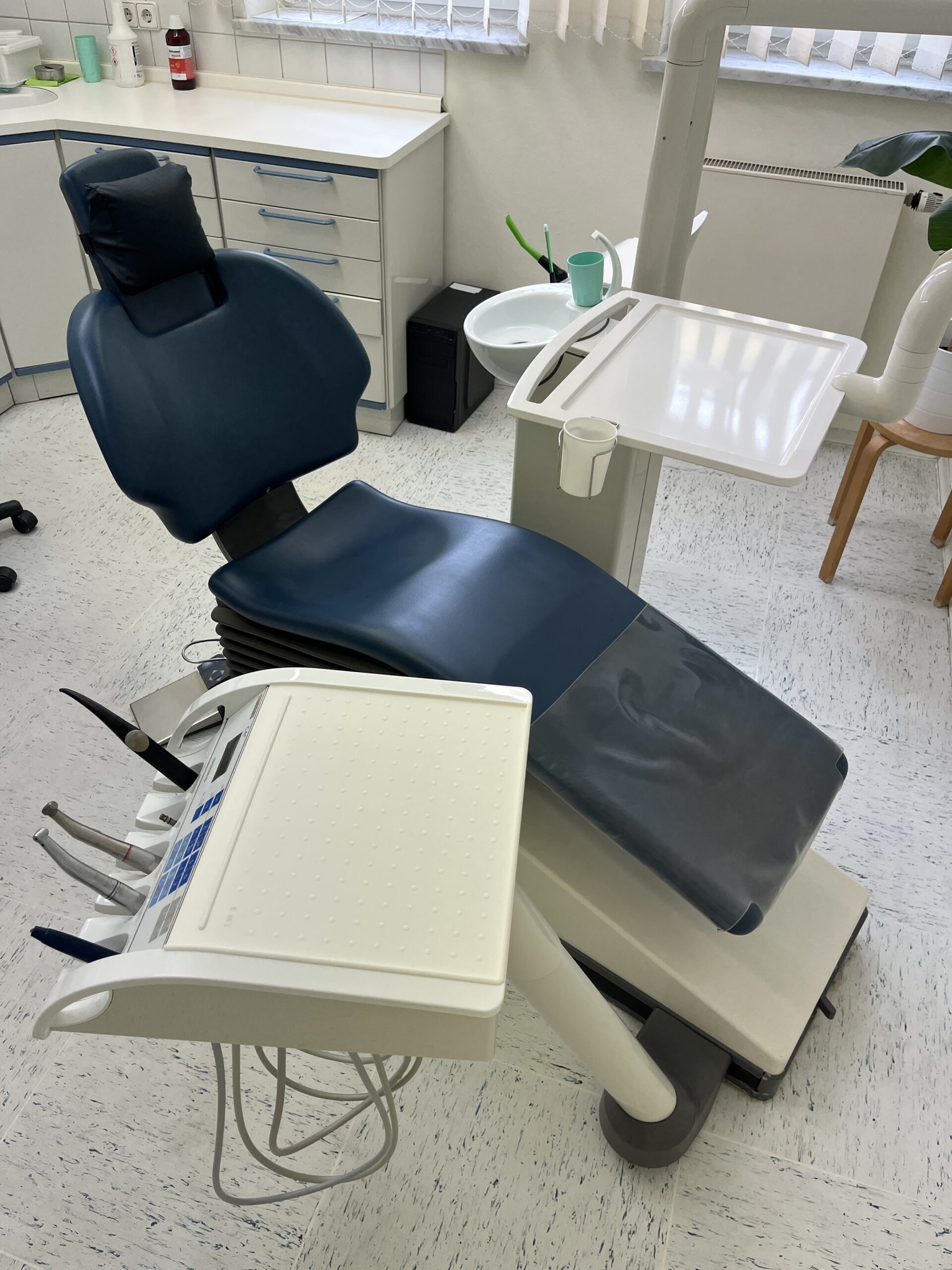 Sirona C4+ Behandlungseinheit Bj 2013 | 339621