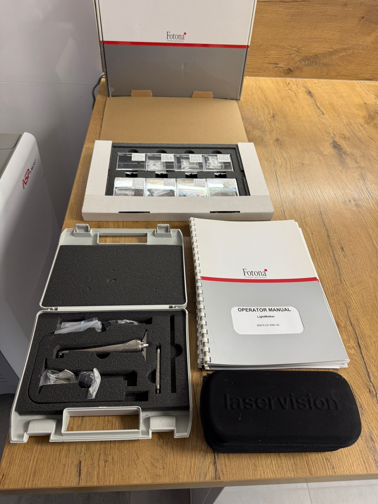 Fotona Lightwalker STE Pro für Perio Gewebe Chirurgie Ästhetik Dental Laser 2017 | 338550