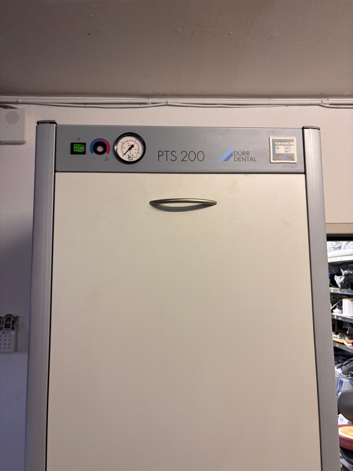 Power Tower PTS 200 Bj 2018 mit Schalldämmung 400 V Dürr Dental Nassabsaugung | 338089