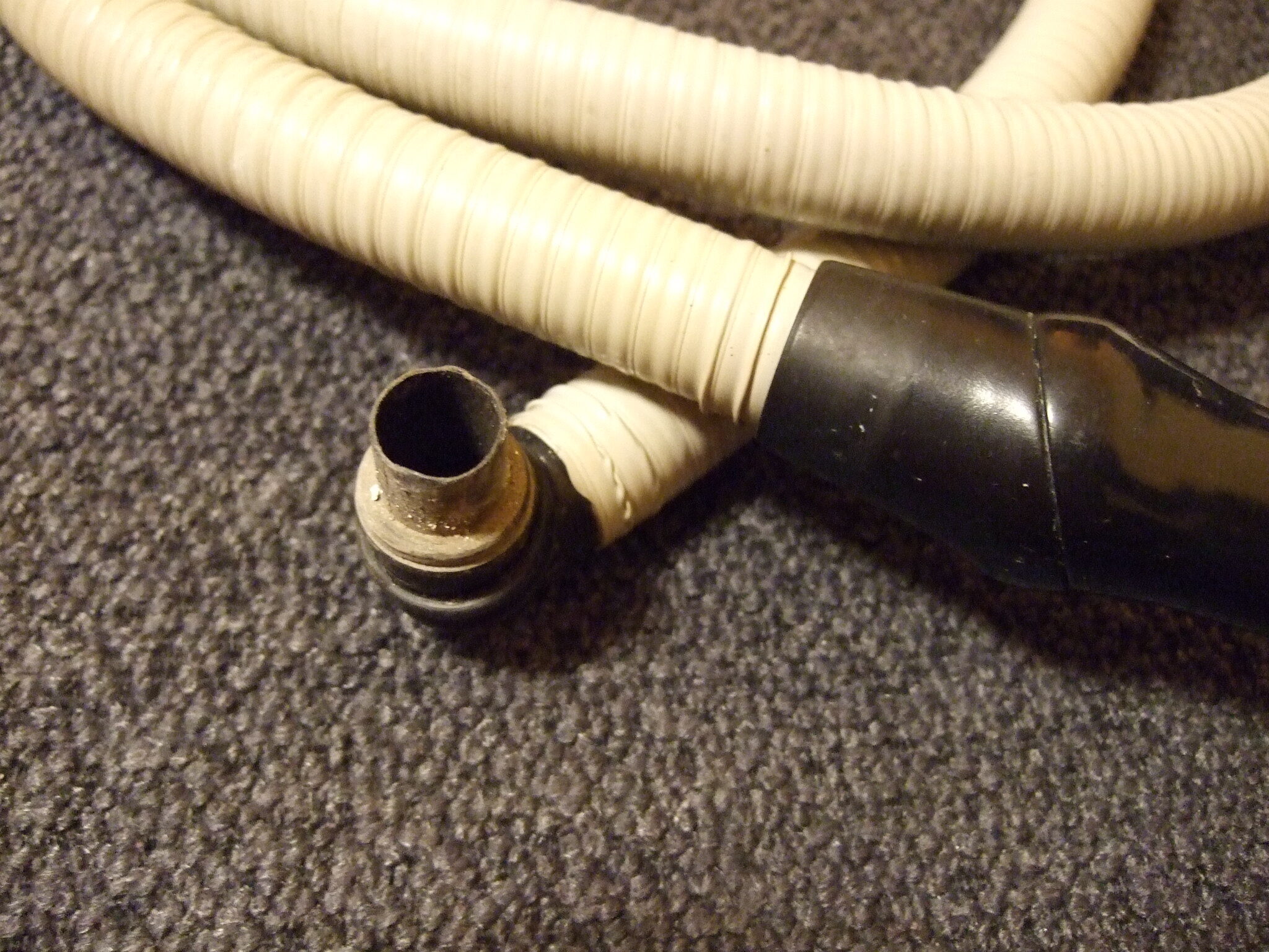 2 Saugschläuche für Sirona M1 oder ähnlich | 338040