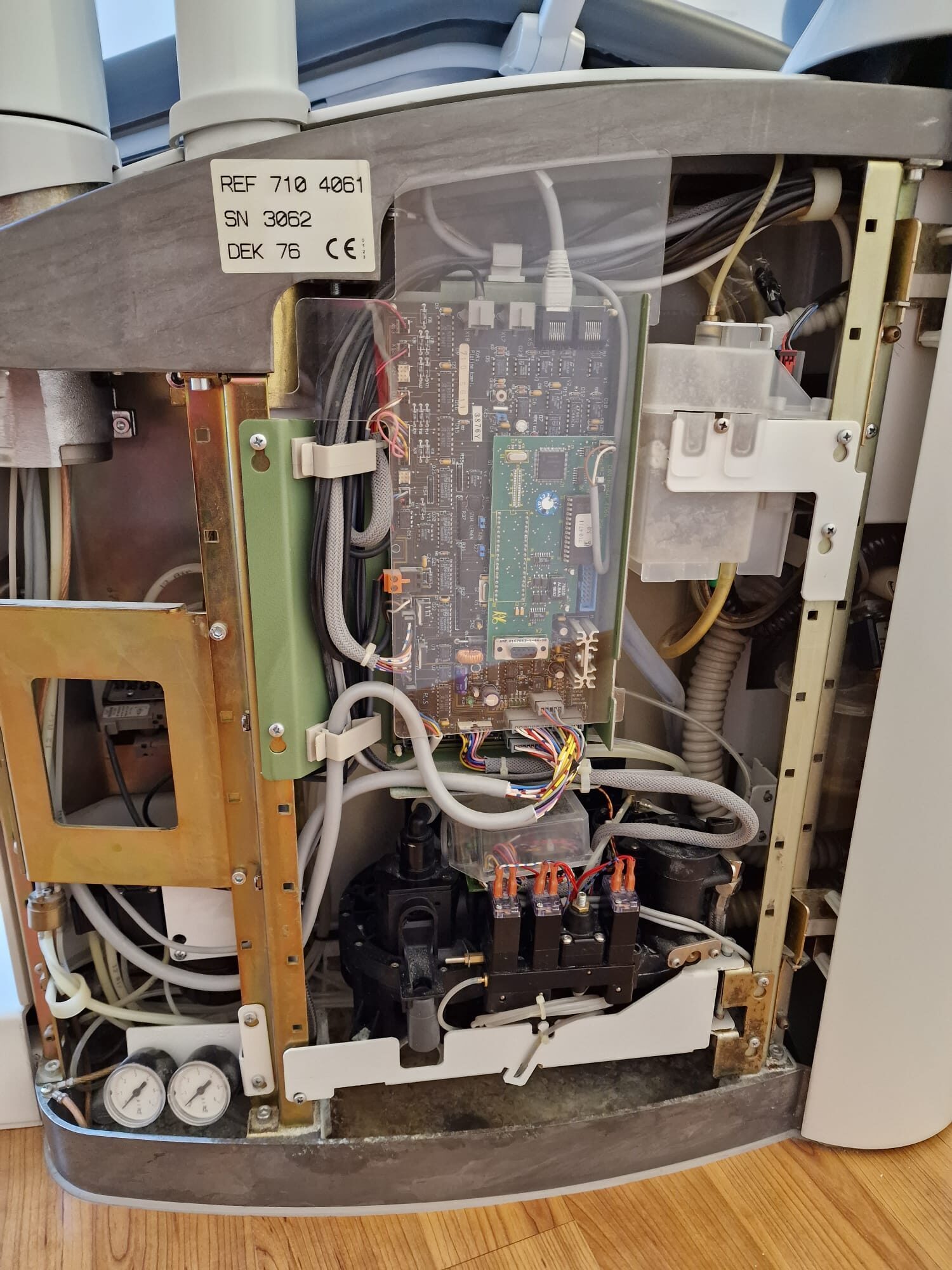 KaVo Estetica 1066T Behandlungseinheit, gebraucht | 337978