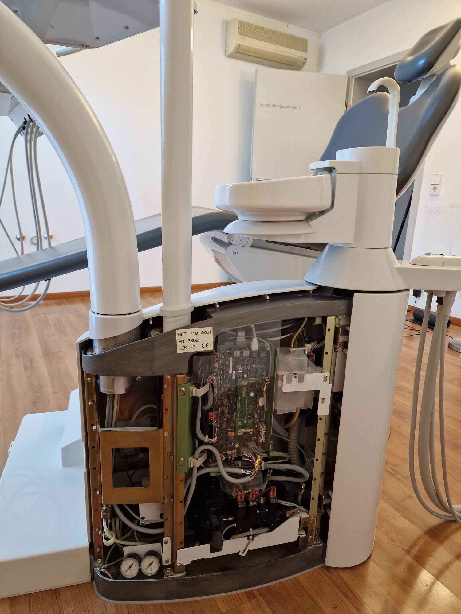 KaVo Estetica 1066T Behandlungseinheit, gebraucht | 337979