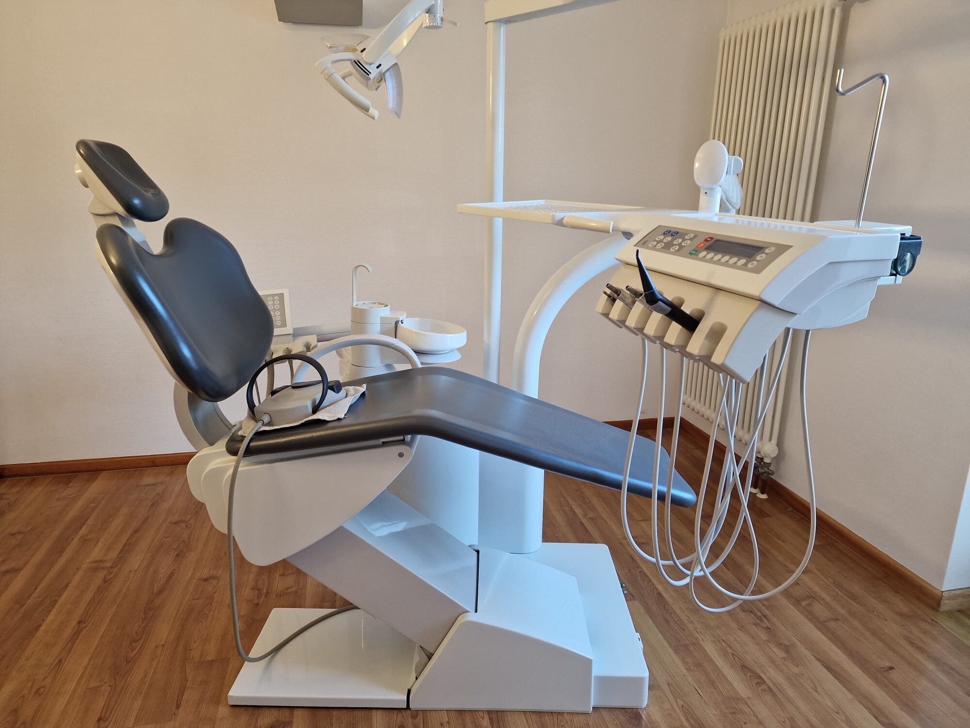 KaVo Estetica 1066T Behandlungseinheit, gebraucht | 337987