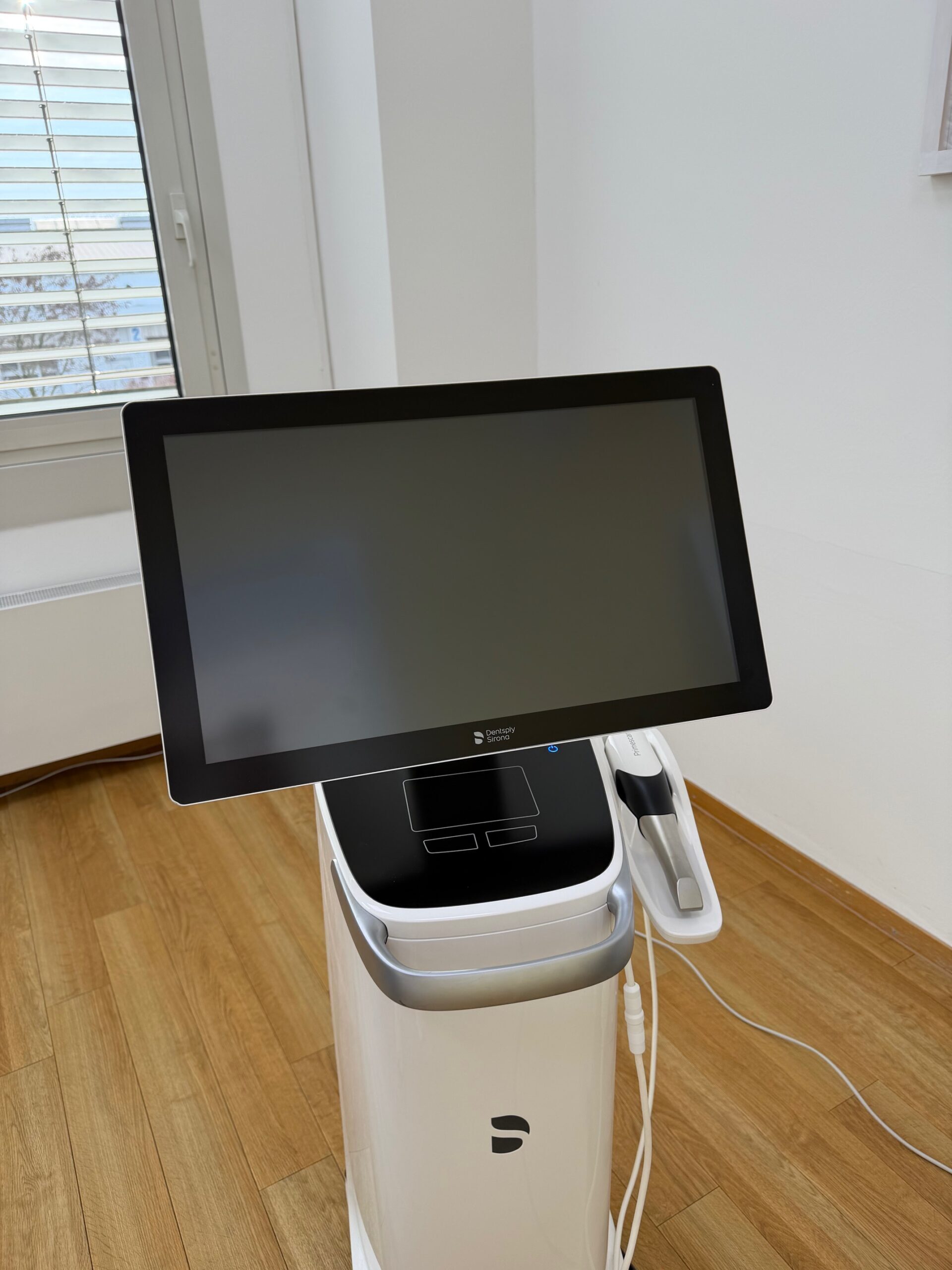 CEREC Komplett-Paket – PRIMESCAN & PRIMEMILL & SPEEDFIRE  | Top-Zustand | wenig gelaufen | sofort verfügbar | 339008