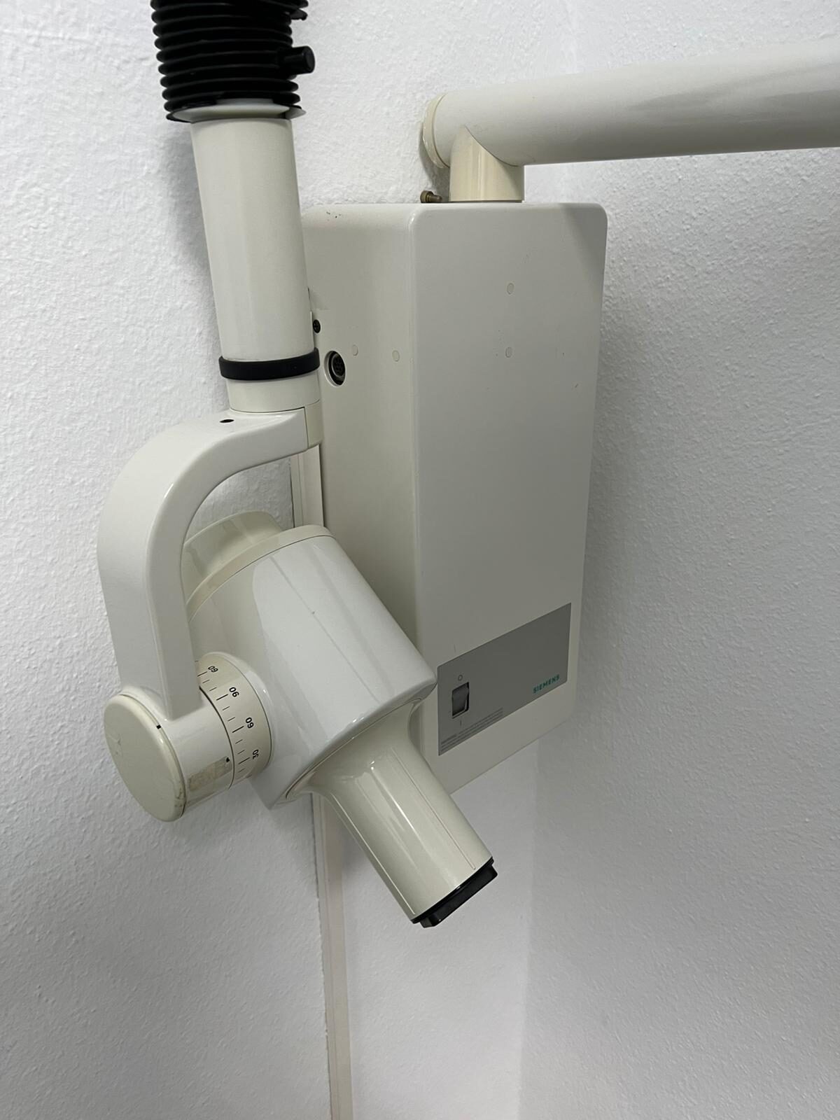 Röntgengeräte und Entwicklungsgerät Dürr XR24 mit Tageslichtvorsatz | 339104