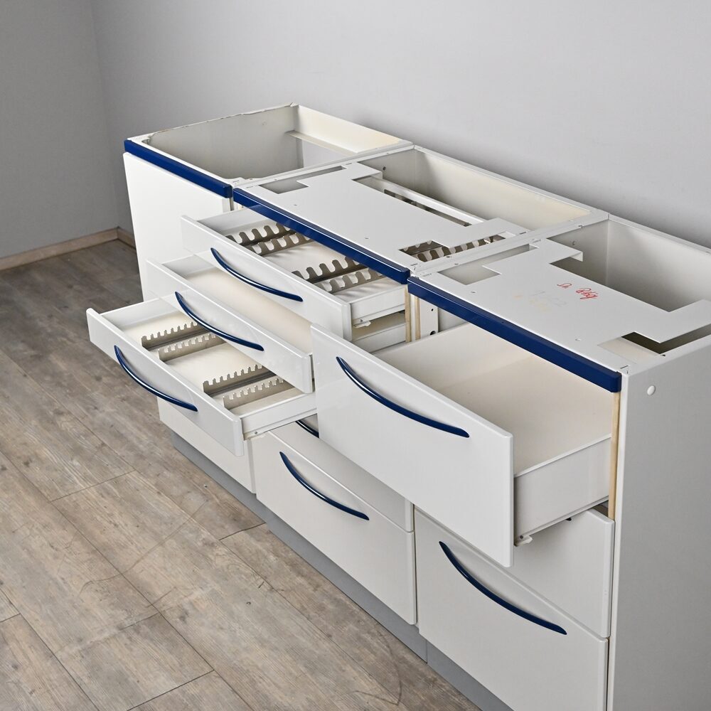 Dental 3er Behandlungszeile / Schrankzeile inkl. 1 Rollschrank aus Stahl, gebraucht | 340836