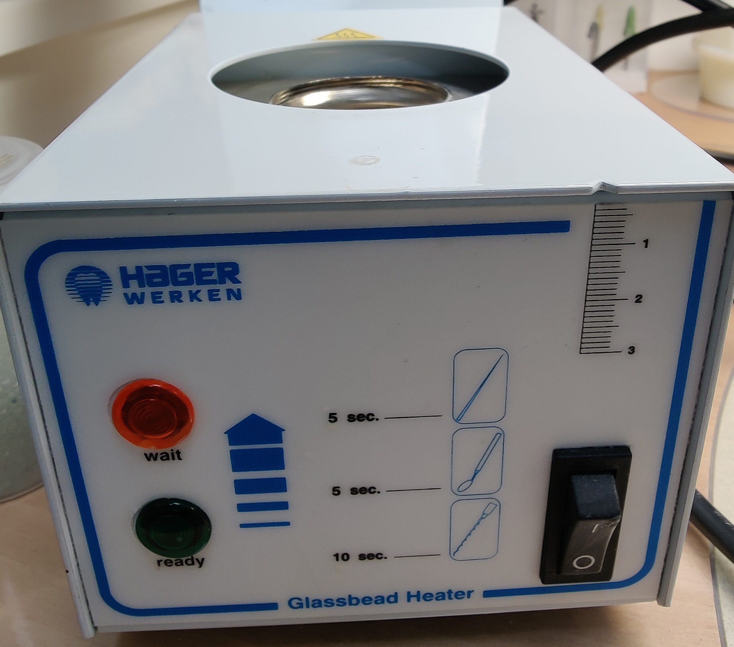 Glasperlenheater mit Perlen von Hager&Werken | 340974