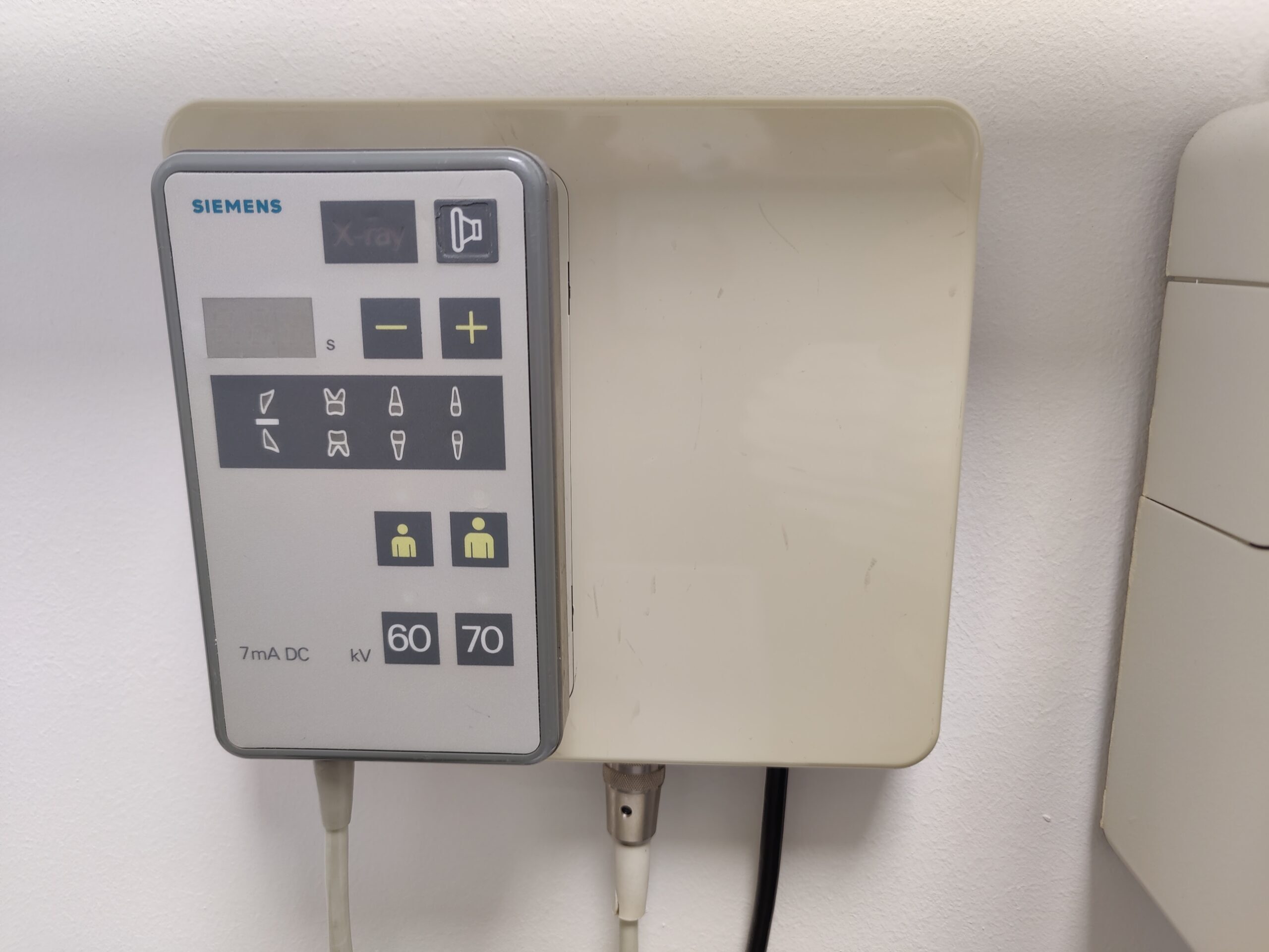 Siemens Heliodent MD Röntgenstrahler Typ: 84 58 747 X 1744 | 340166