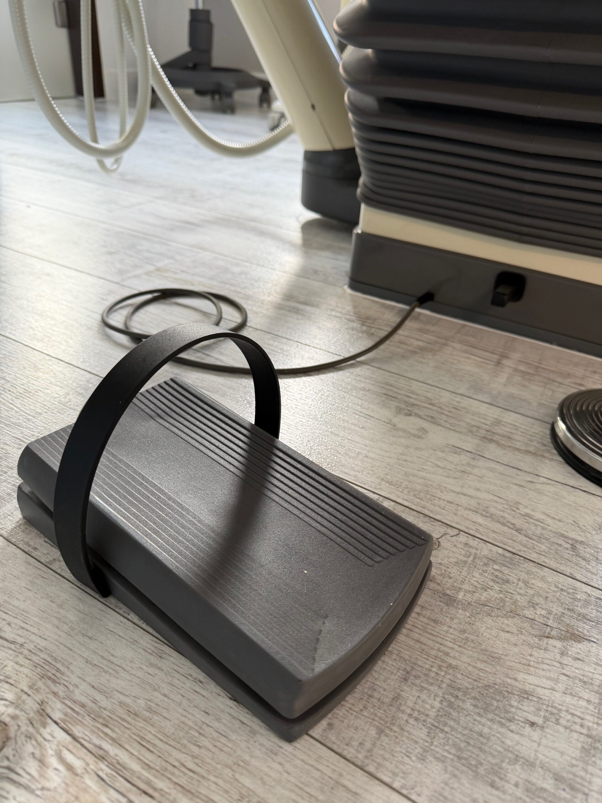 Sirona C1 Behandlungseinheit – funktionsfähig, guter Zustand | 340046