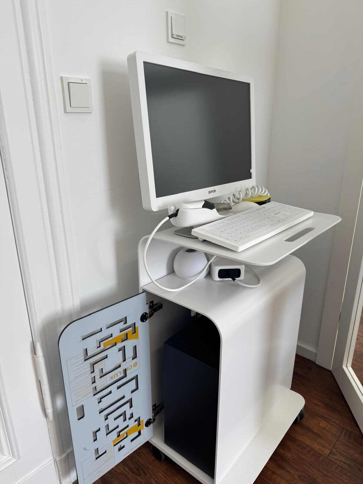 TOP-Gelegenheit! Primescan Connect, Speedfire, MCX, InLab-Software inkl. Schrank und Cart im Paket aus erster Hand (2024) zu verkaufen | 340427