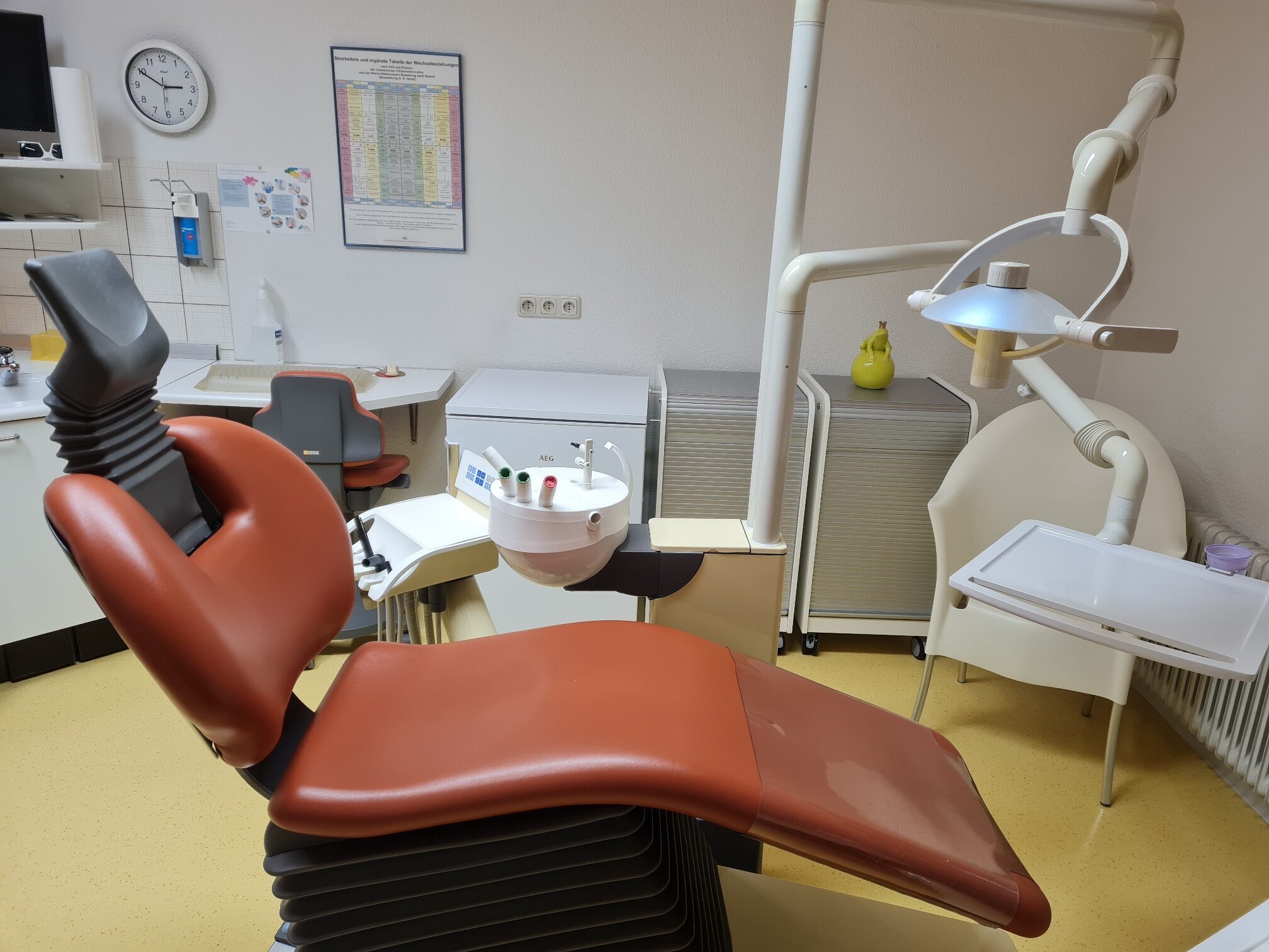Sirona C2+ Behandlungseinheit top gepflegt aus Praxisauflösung | 341240