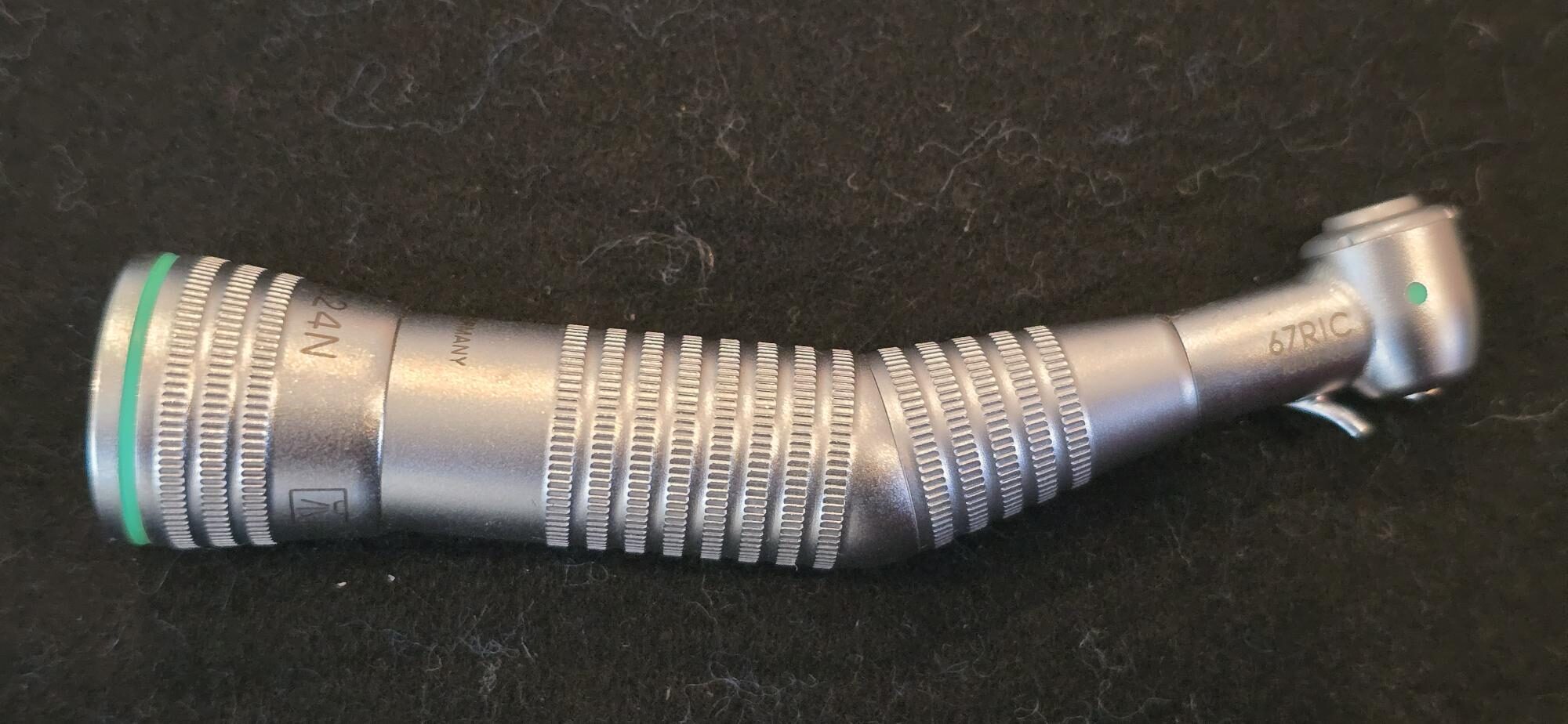 KaVo Chirurgie-Winkelstück grün intra 3624, mit Kopf für externe und interne Kühlung: Speziell auch für Implantologie und intern gekühlte Hohlbohrer geeignet | 341853