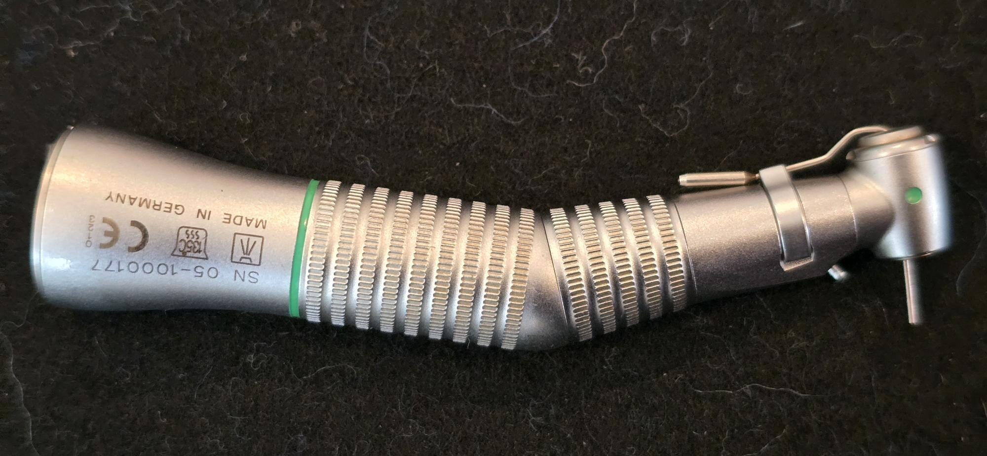 KaVo Chirurgie-Winkelstück grün CL 04 Intra Lux für interne Kühlung, mit Kopf: Lichtwinkelstück speziell für Chirurgie und Implantologie mit intern gekühlten Bohrern geeignet | 341862