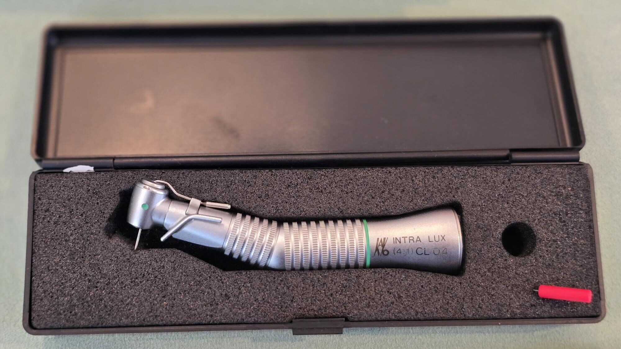 KaVo Chirurgie-Winkelstück grün CL 04 Intra Lux für interne Kühlung, mit Kopf: Lichtwinkelstück speziell für Chirurgie und Implantologie mit intern gekühlten Bohrern geeignet | 341861