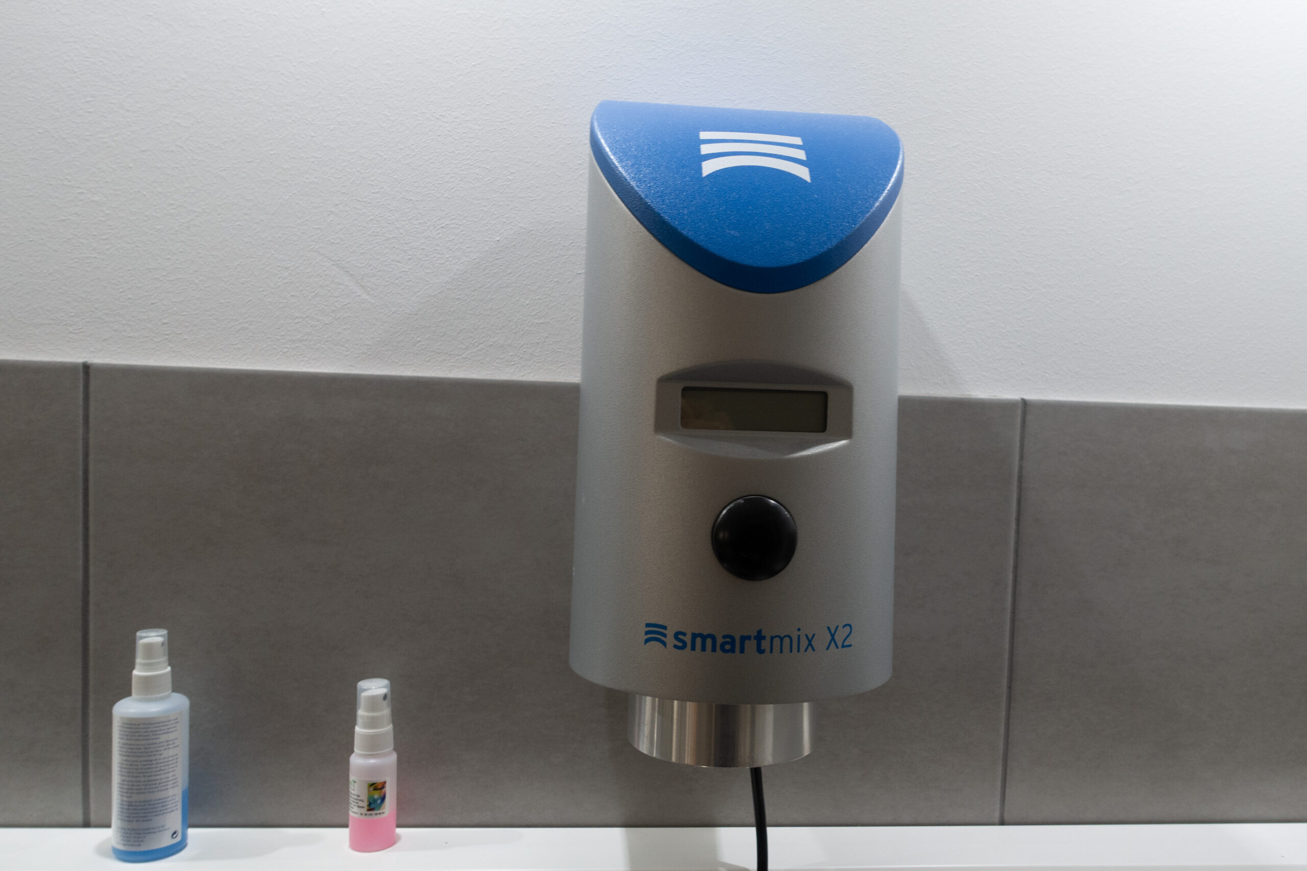 Smartmix X2 + 2 Rührbecher 250 ccm + 1 Rührbecher 500 ccm – TOP ZUSTAND | 341363