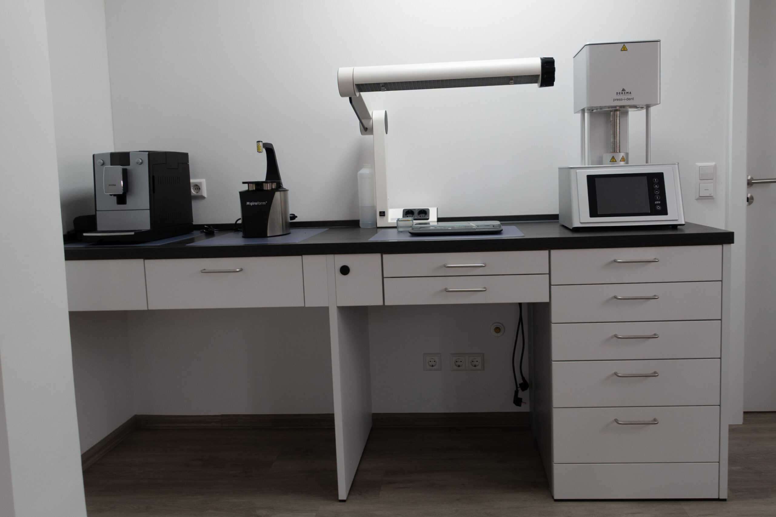 Keramiktisch Modell F20 H=910mm – TOP GEPFLEGT | 341380