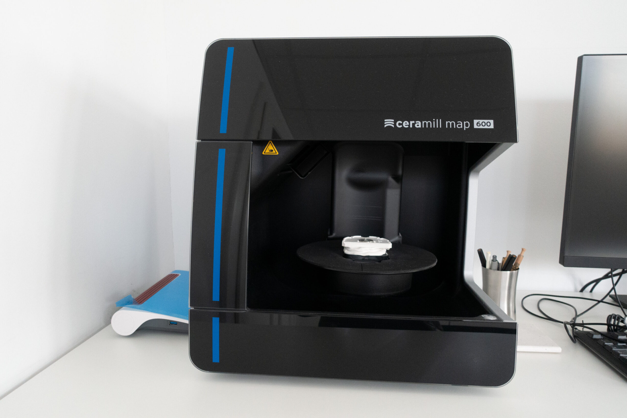 Ceramil map 600 + Ceramil Mind (+ 3 Zusatzmodule) + HP Power Station Z4 + HP 27 Zoll Bildschirm – TOP GEPFLEGT | 341536