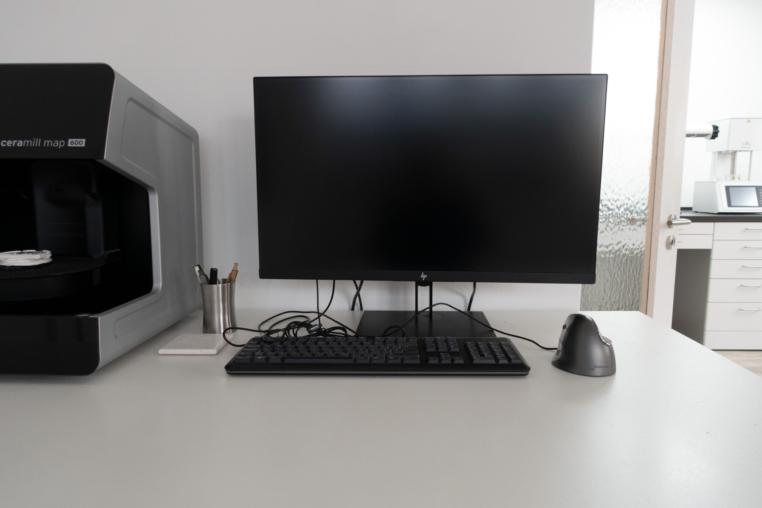 Ceramil map 600 + Ceramil Mind (+ 3 Zusatzmodule) + HP Power Station Z4 + HP 27 Zoll Bildschirm – TOP GEPFLEGT | 341687