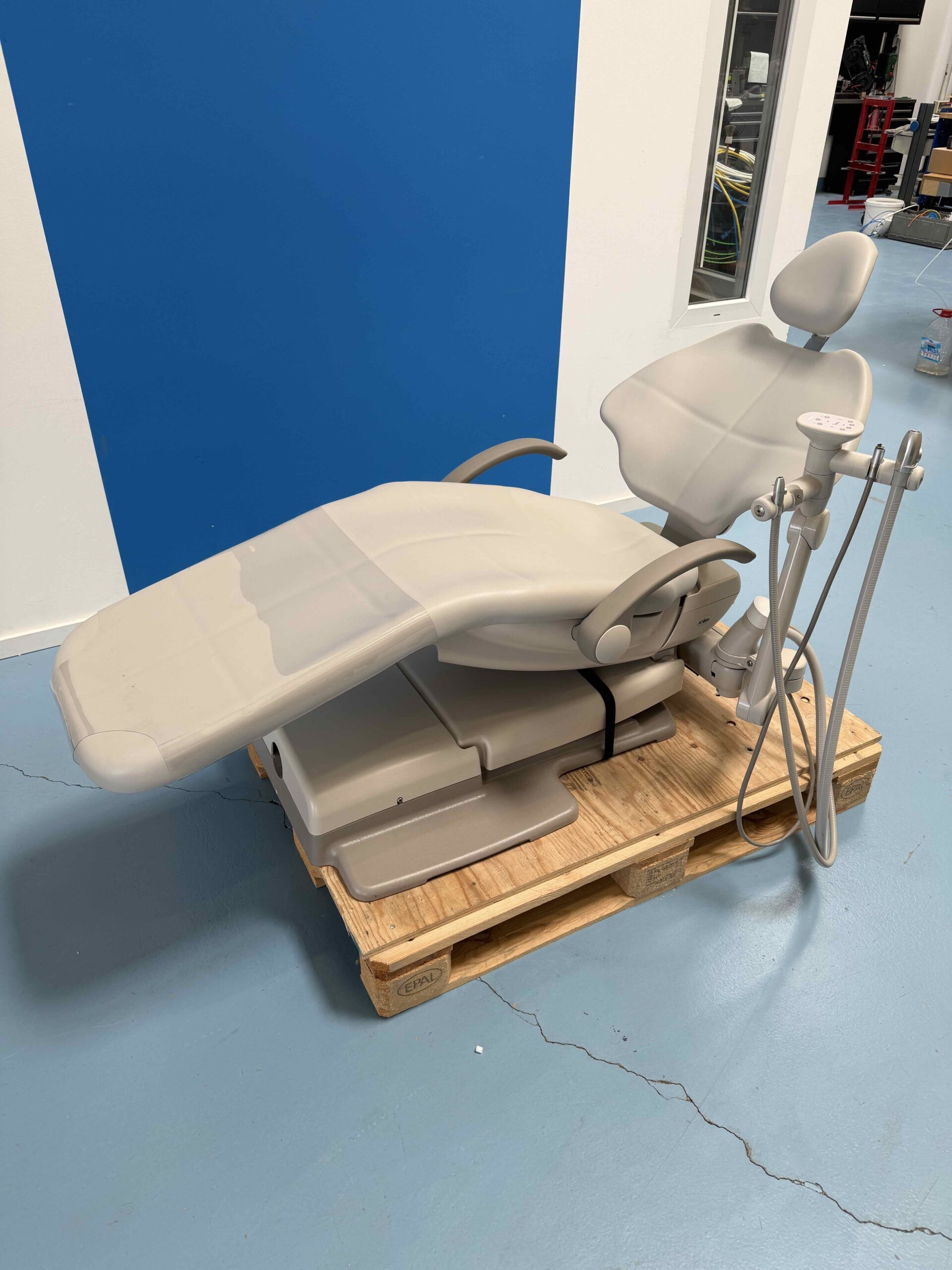 A-dec 500A Behandlungsstuhl Zahnarztstuhl KFO Scanning Abdruckstuhl PZR Chirurgie | 342301