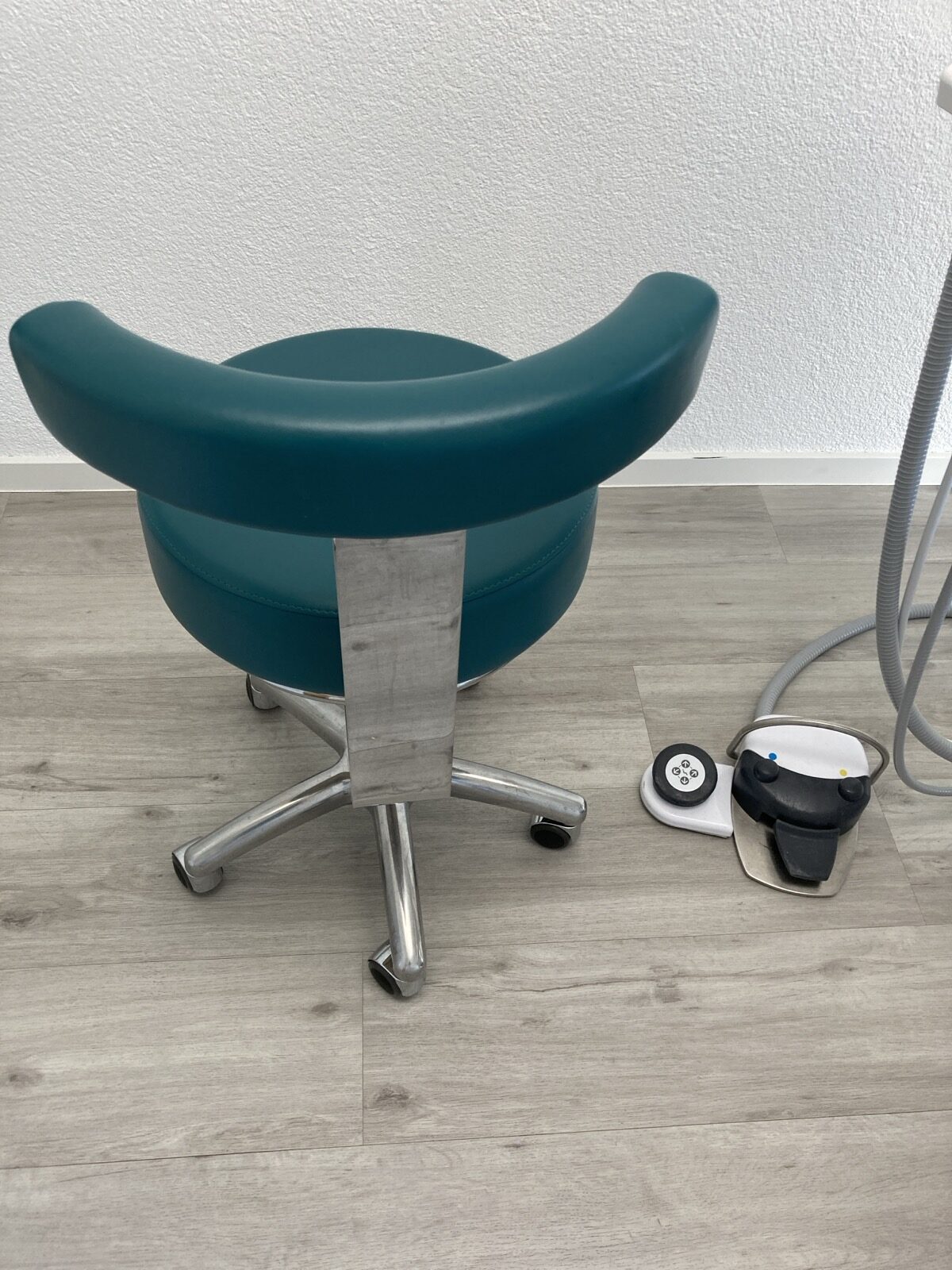 Belmont Clesta II aus Praxisauflösung, Leasingrest 3 Jahre, 490 Euro netto mtl. + 2 Behandlungssessel | 342321