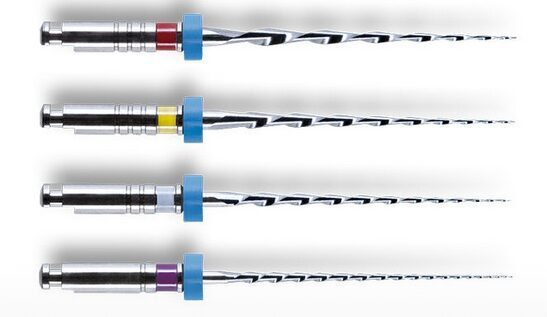 Mtwo NiTi .07 25mm ISO 025 Arbeitsteil 16mm steril (2×6 Stück) | 341326