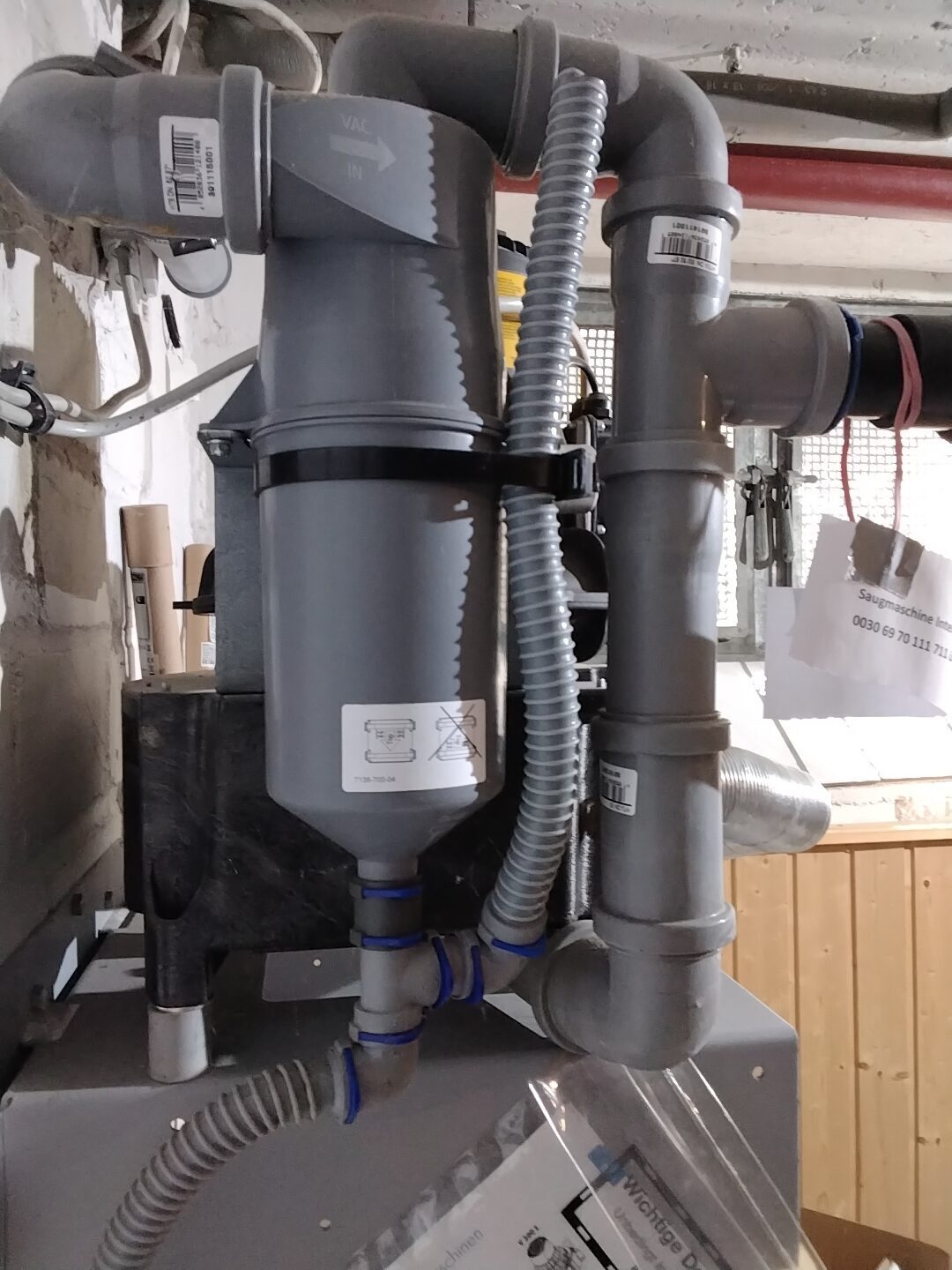 Dürr Dental VS 600 Trockenabsaugung komplett mit allem Zubehör ab Mitte Mai In 41466 Neuss | 344039