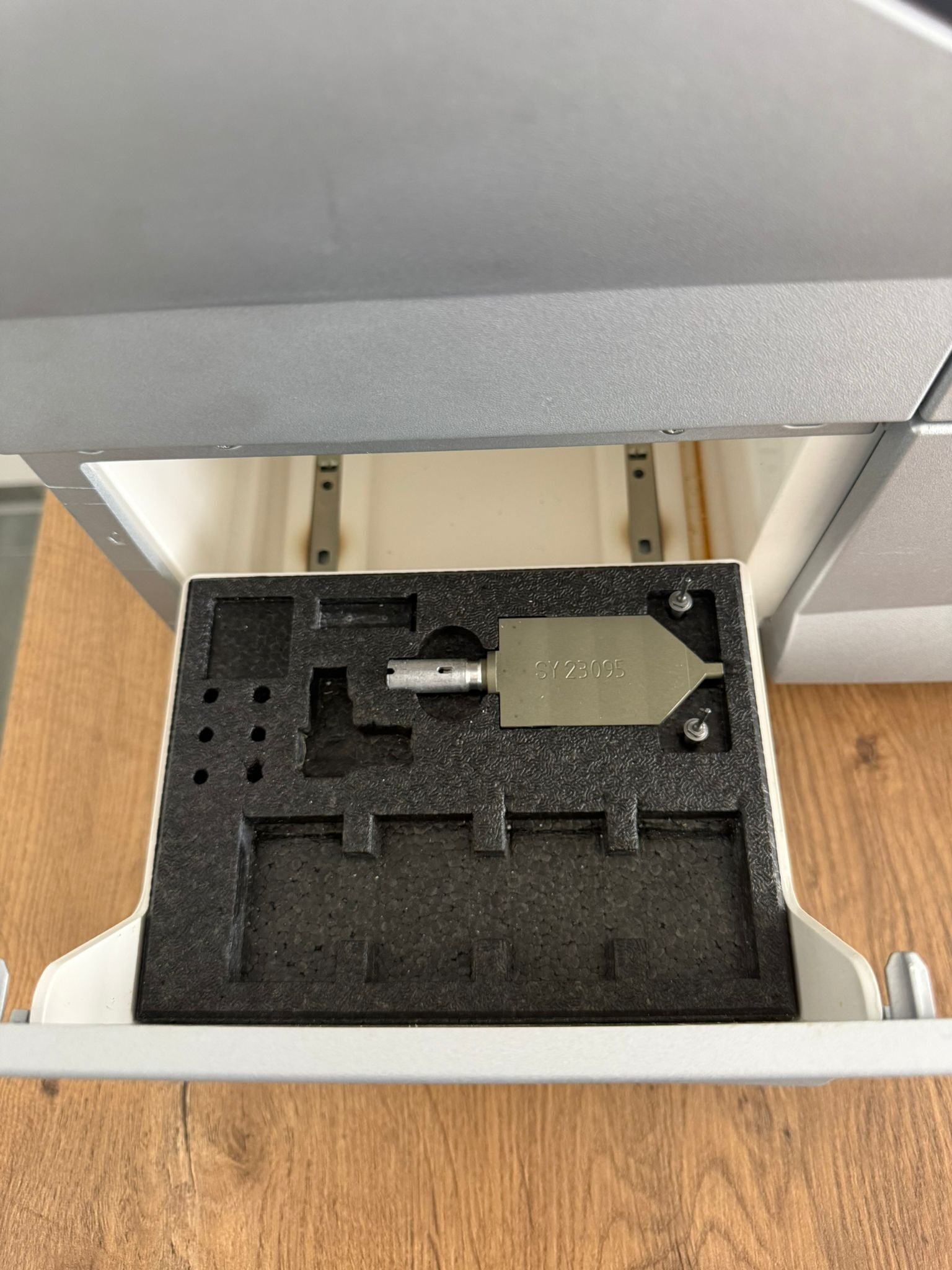 Sirona CEREC inLab MC XL 4 Motoren Schleifeinheit Milling Machine Dental Labor | 342754