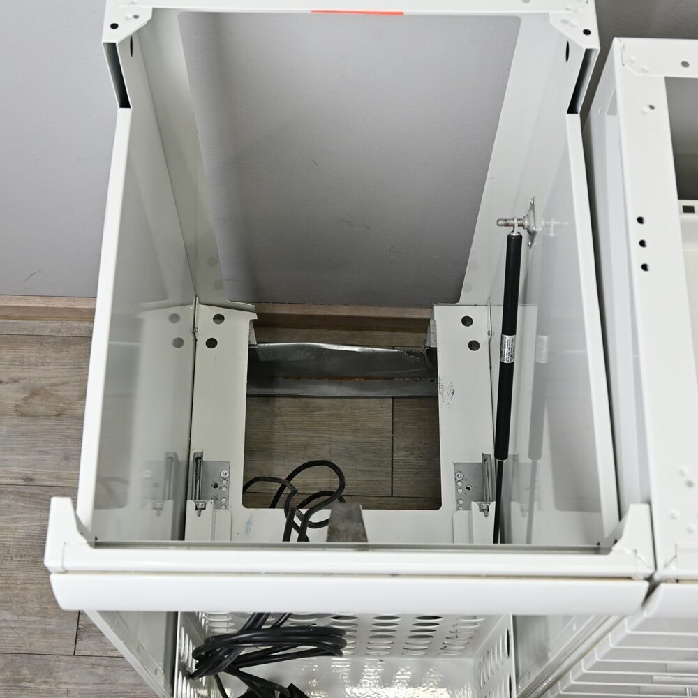 Baisch MATCH 4,5er Behandlungszeile / Schrankzeile aus Stahl, gebraucht | 343593