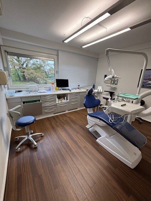 Zahnarztpraxis Osnabrück Innenstadt – 5 BHZ,  volldigital, sofort betriebsbereit – VHB | 343023