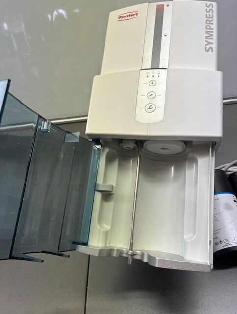 SYMPRESS Anmischgerät Renfert Abformmassen Dosiergerät Pentamix  getestet | 343766