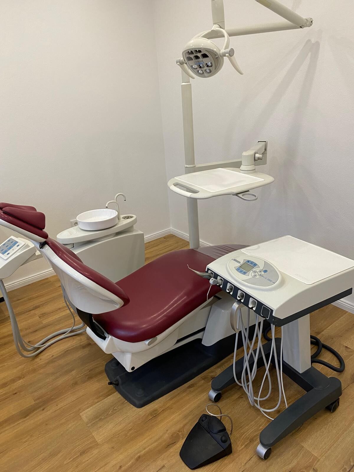 Ultradent U3000 Behandlungseinheit | 344007