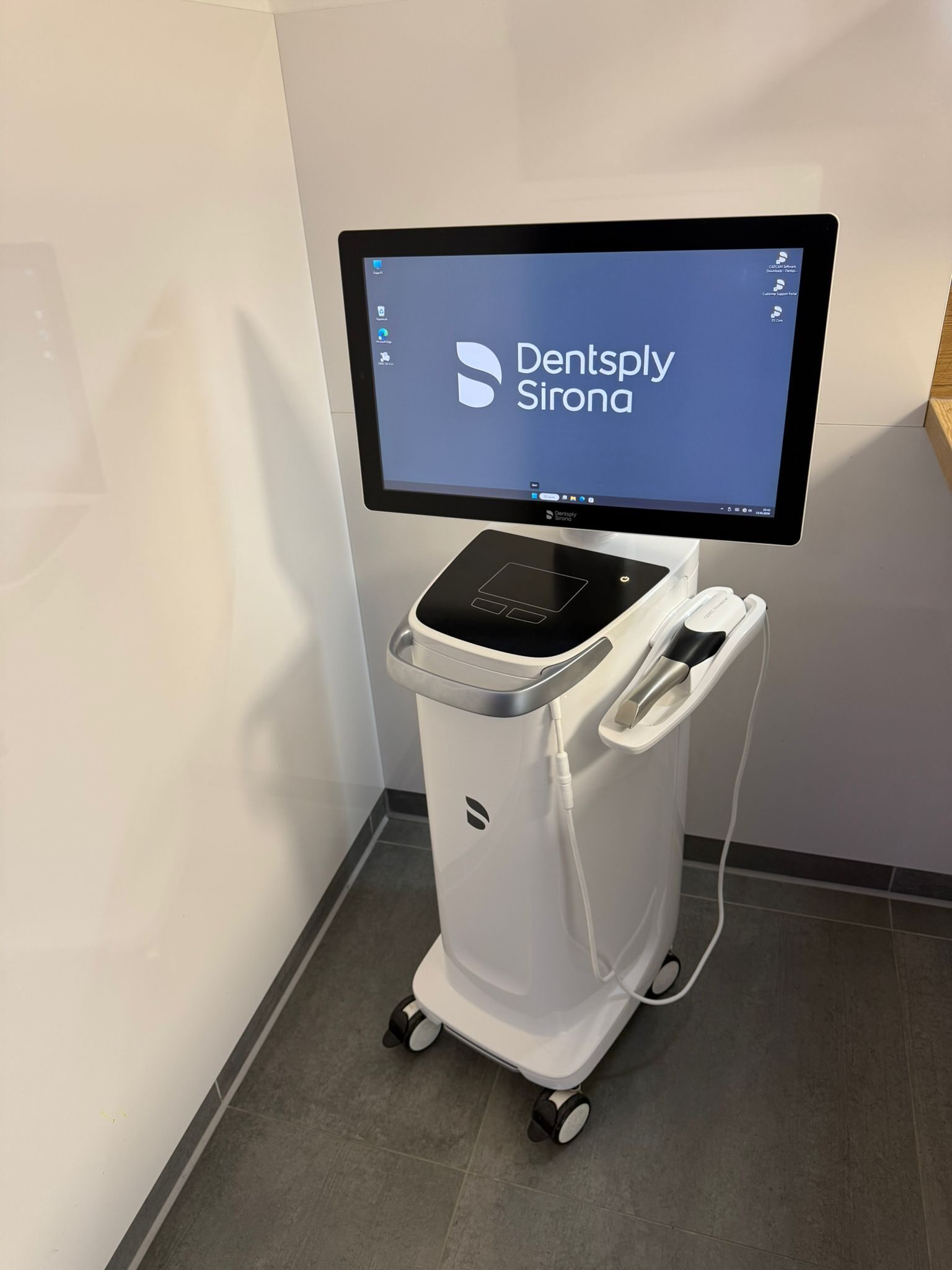 Dentsply Sirona Primescan AC | Aufnahmeeinheit Scanner | SW 5.3 Win 11 | CAD CAM | 345489