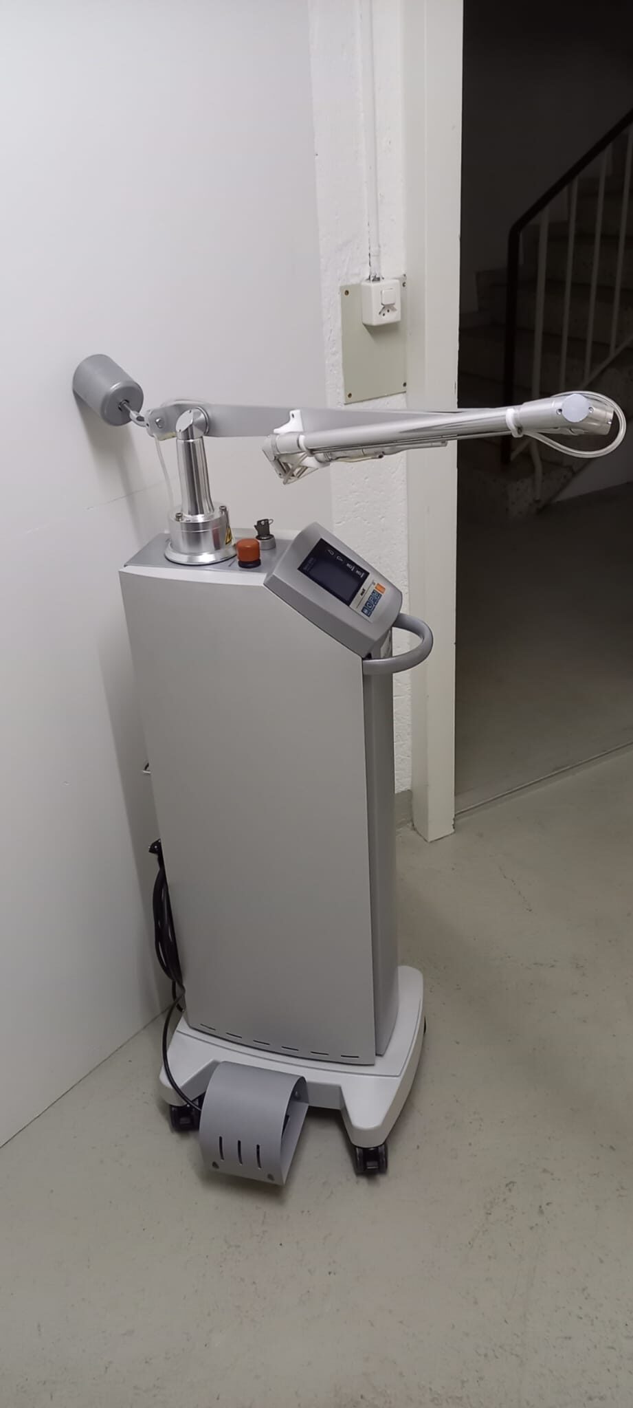 Lutronic Spectra-SP – Chirurgischer CO₂-Dentallaser | 345200