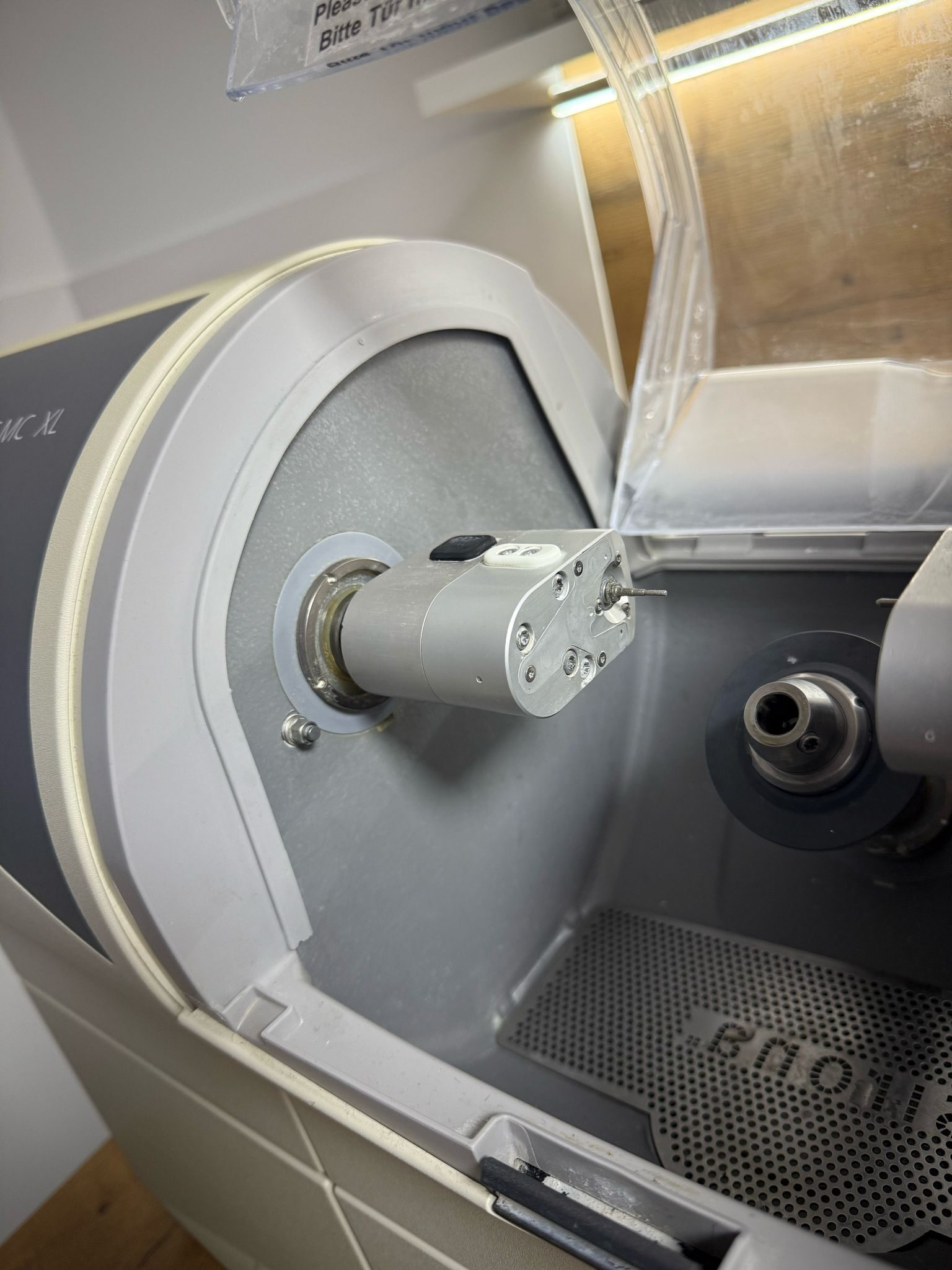Sirona CEREC MC XL Dental Milling Machine | Fräseinheit Schleifeinheit CAD CAM | 345391