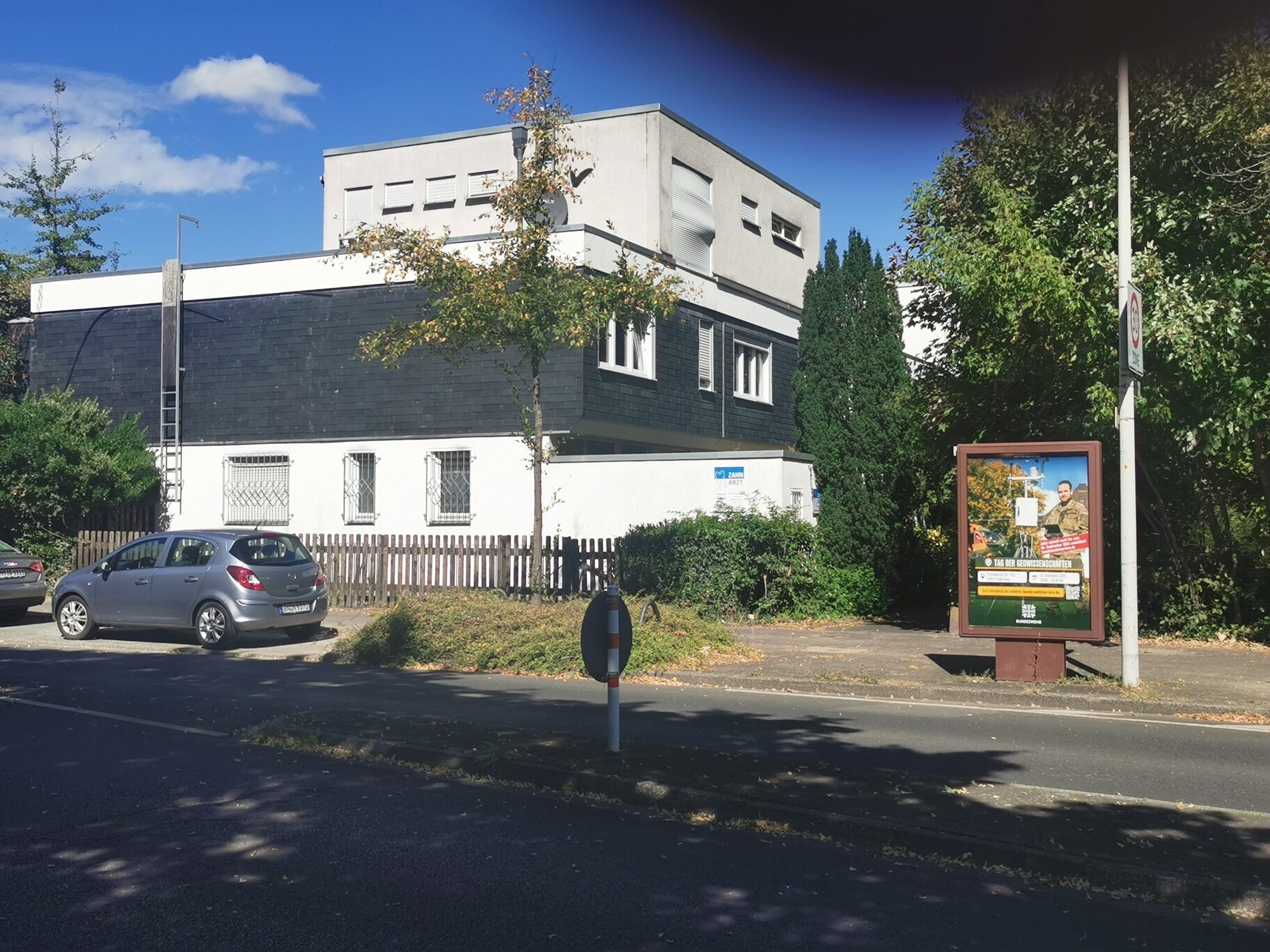BONN Nord Alteingesessene 2-Stuhl-Praxis | 344325