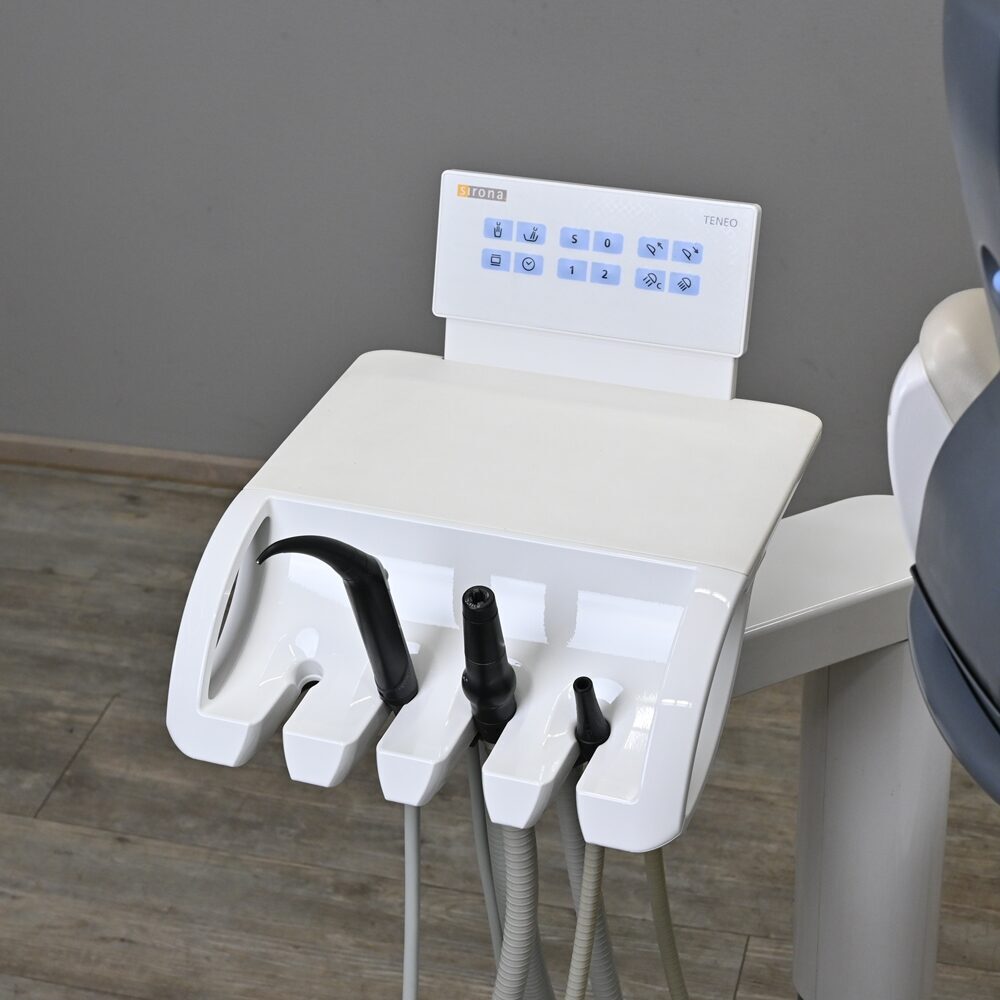 Sirona Teneo Behandlungseinheit mit Trockenabsaugung | 344835
