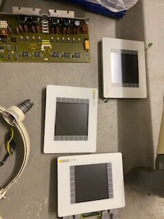 Ersatzteil-Konvolut Sirona C1+ (Baujahr 2000) – Platinen, Displays & Elemente Nur Selbstabholung in Minden 32423 bei Interesse am besten Vor Ort alles selbst anschauen! | 354905