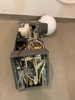 Ersatzteil-Konvolut Sirona C1+ (Baujahr 2000) – Platinen, Displays & Elemente Nur Selbstabholung in Minden 32423 bei Interesse am besten Vor Ort alles selbst anschauen! | 354908