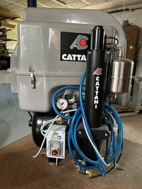 Cattani 3-Zylinder Kompressor mit 45 Liter Tank, Schallschutz | 344467