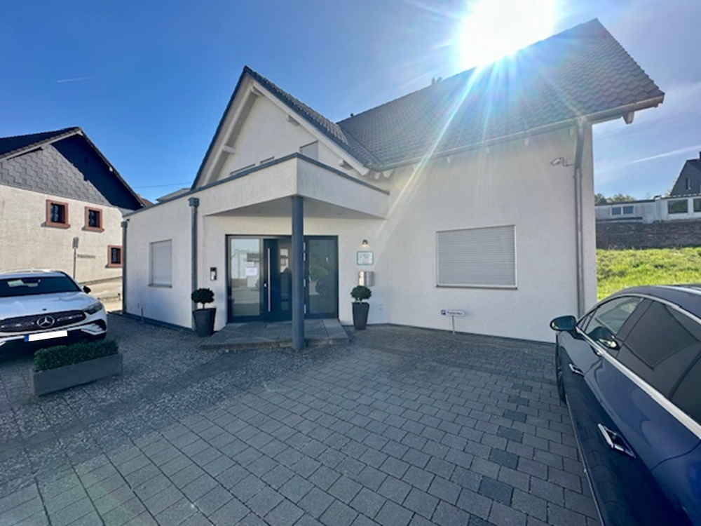 3-Zimmer-Zahnarztpraxis mit viel Potential (und Erweiterungsmöglichkeiten) in der Region Kaiserlautern / Landstuhl | 344791