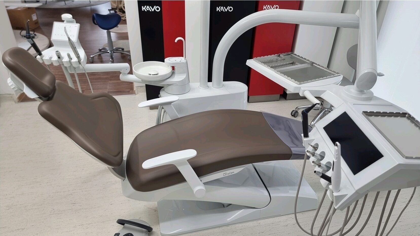 KaVo uniQa T (Tischmodell) m. HD-Kamera und Multimediapaket –  Ausstellungsstück – 04/2026 – 12 Mon. Gewährleistung von KaVo | 376437