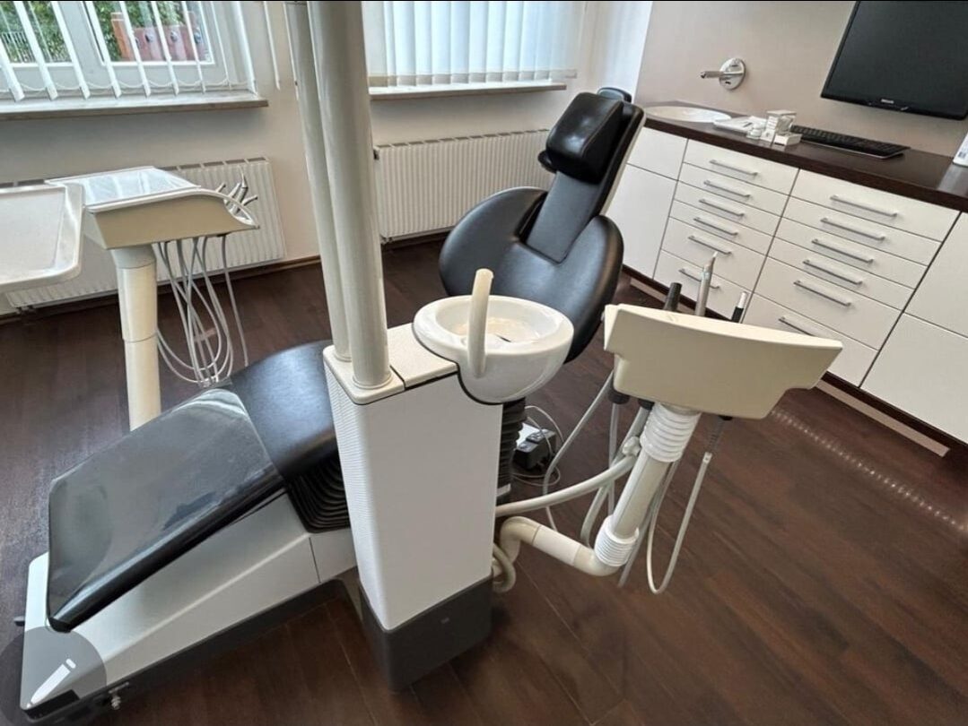 Sirona C4+ Behandlungseinheit – 2021 überholt – werkstattgeprüft | 376898
