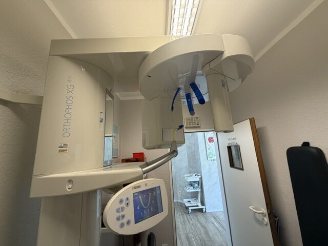 Sirona Orthophos XG Plus  Digitales Panorama-Röntgengerät | 376789