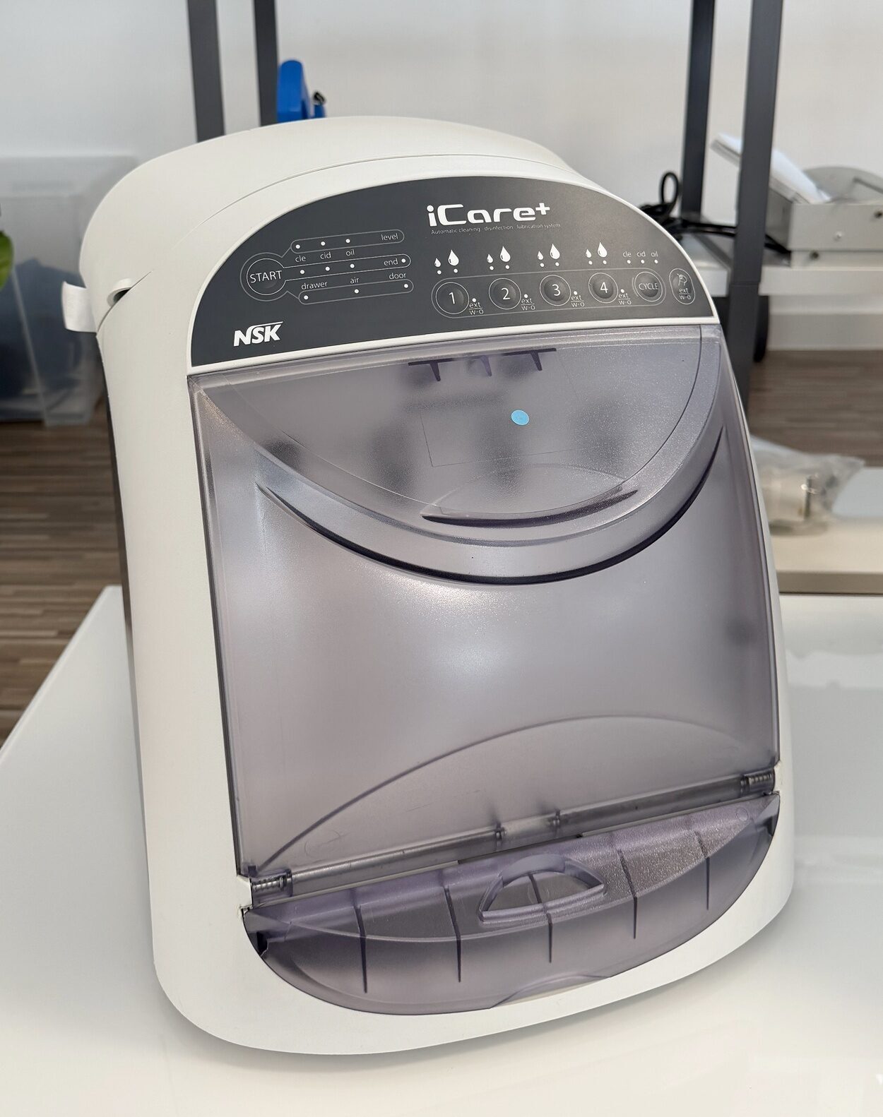 NSK iCare Plus Reinigungs- Pflege und Desinfektionsgerät Bj 2021 Hygienegerät | 376870