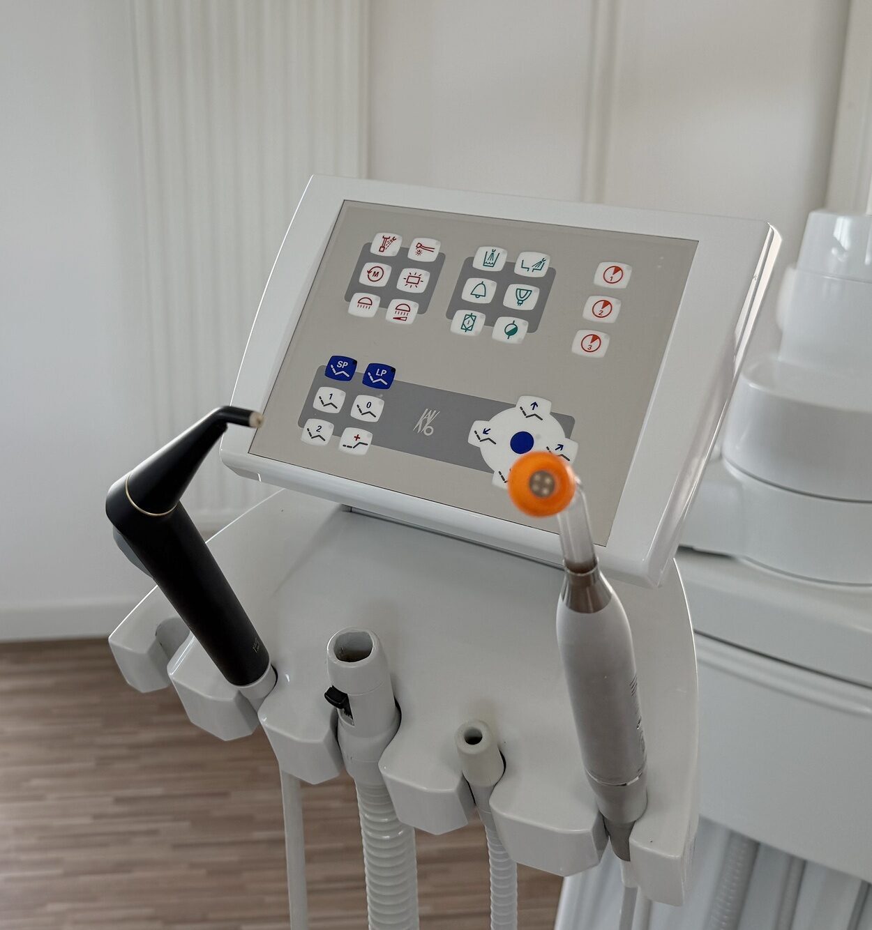 Kavo E70 T Behandlungseinheit Zahnarztstuhl refurbished | 376890