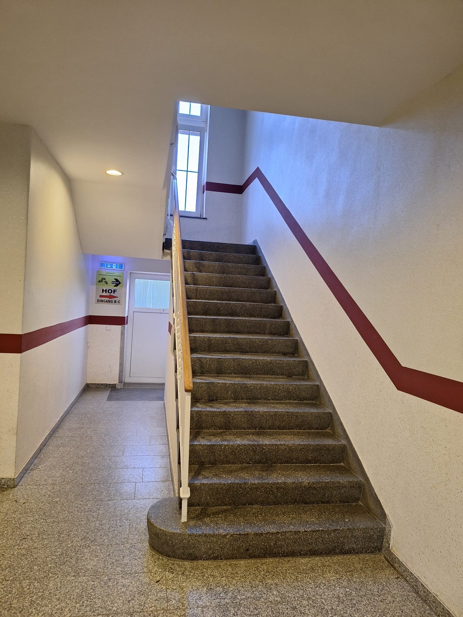 Attraktive Praxisfläche für Zahnarzt, Kieferorthopäden oder Oralchirurgen | 376504