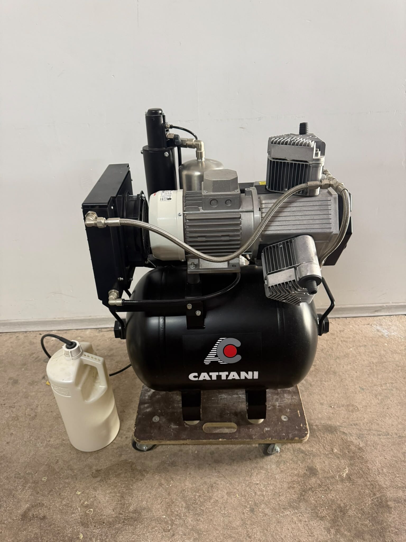 Cattani 3 Zylinder AC 300 Kompressor 400V Trocknungspatrone Dental Labor | 383533